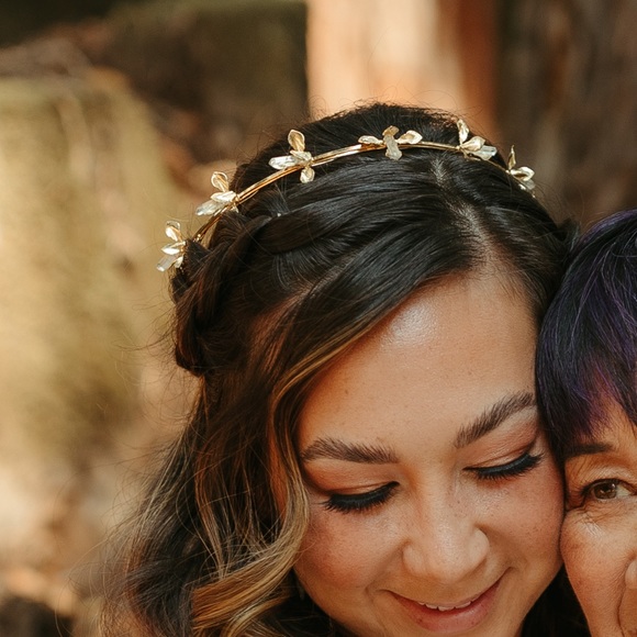 A.B. Ellie HDWR Linnea gold quartz wedding crown - Picture 1 of 6